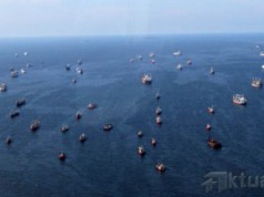 Iran Buka Selat Hormuz Saat Gencatan Senjata Lebanon, Harga Minyak Global Jatuh 10 Persen