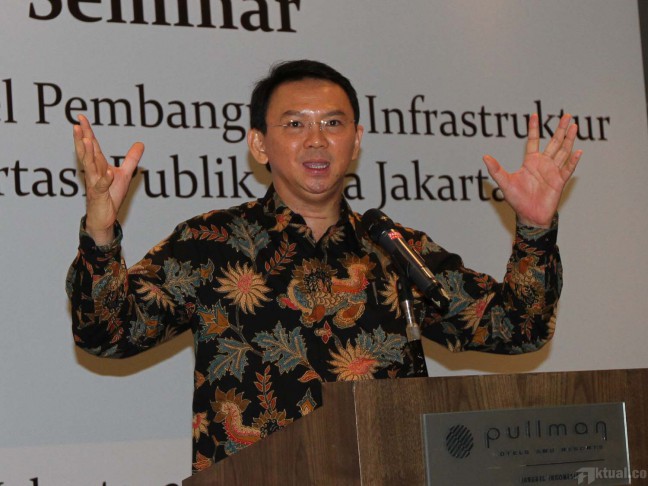 Transjakarta Diminta Bangun Fasilitas Untuk Difabel