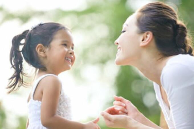 Ibu dan Anak/Antara Ibu dan Anak/Antara