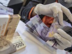 Rupiah Melemah ke Rp17.978 per Dolar AS, IHSG Dibuka Menguat