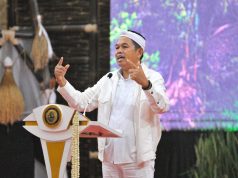 Jamin Pengobatan Hingga Tuntas, KDM Serahkan Hadiah Sayembara Taufik Hidayat kepada Korban