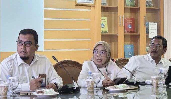 Direktorat Jenderal Guru dan Tenaga Kependidikan (Ditjen GTK) Kemendikdasmen menyelenggarakan Taklimat Media Tentang Surat Edaran Mendikdasmen Nomor 7 Tahun 2026 Tentang Penugasan Guru Non-ASN di Gedung D Kemendikdasmen, Jakarta Pusat, Senin (11/5/2026). ANTARA/Hana Dewi Kinarina Kaban/aa.