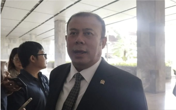 Wakil Ketua DPR RI Cucun Ahmad Syamsurijal saat diwawancarai di kompleks parlemen, Jakarta, Selasa (12/5/2026). ANTARA/Bagus Ahmad Rizaldi