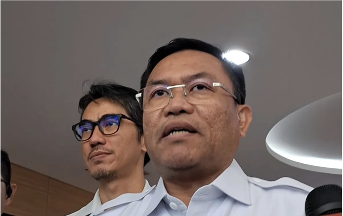 Wakil Kepala BGN Sony Sonjaya memberi keterangan kepada media usai peluncuran aplikasi Reviu MBG di Jakarta, Selasa (26/5/2026). ANTARA/Lintang Budiyanti Prameswari.