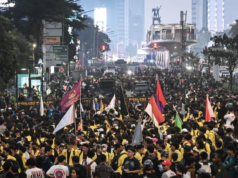 Fernando Emas: Waspada Reformasi 1998 Jilid II